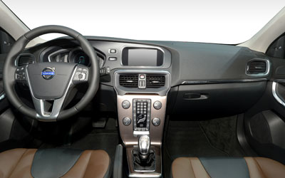 Volvo V40 Cross Country 2.0 D4 Kinetic 130 kW 1984 cc - Miniatura 7
